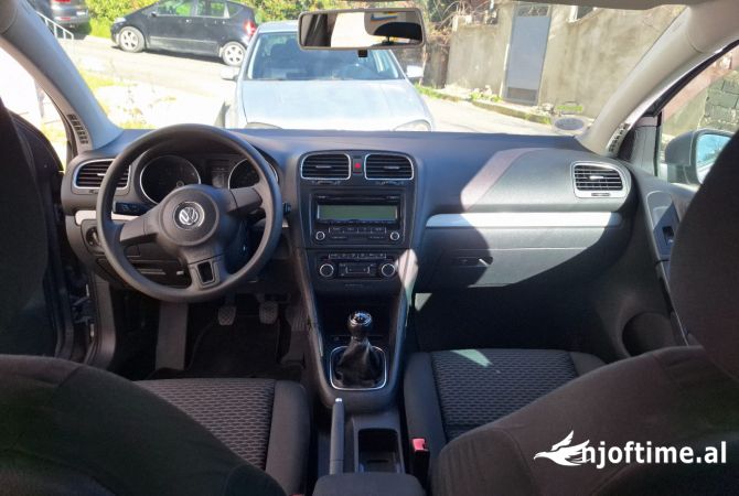 Makina ne shitje ne Tirane, Volkswagen, 2009 Diesel,Kambio Manual Pagesa 5,500  Euro.