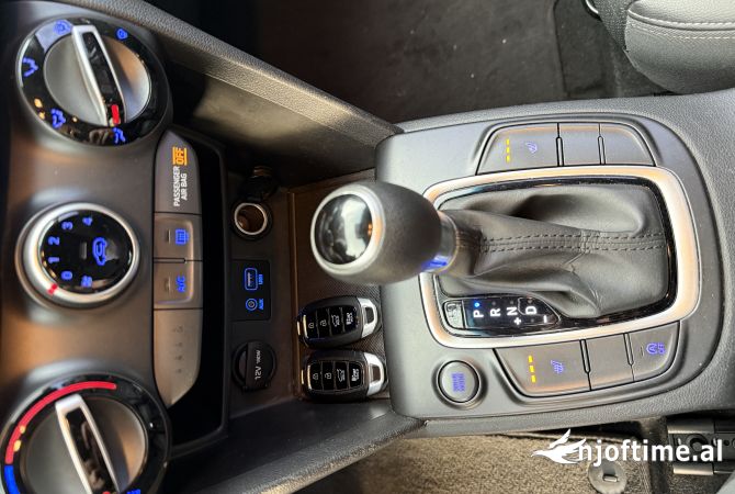 Cars for sale in Tirana, Hyundai, 2018 Diesel,Kambio Automatik Payment 12,800  Euro.