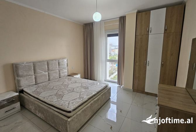 Shtepi ne shitje 1+1 ne Tirane - 105,000 Euro