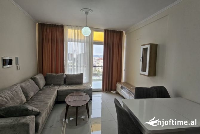 Shtepi ne shitje 1+1 ne Tirane - 105,000 Euro