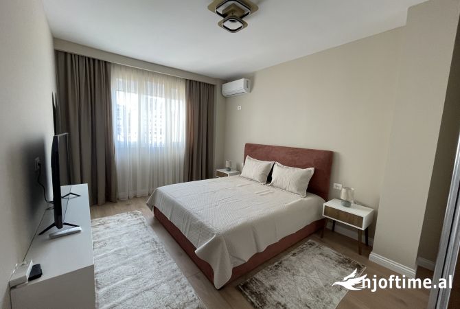 Shtepi me qera Apartament ne Tirane, 1+1, Mobilimi E mobiluar, Pagesa 900  Euro.
