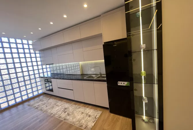 Shtepi ne shitje 2+1 ne Tirane - 325,000 Euro