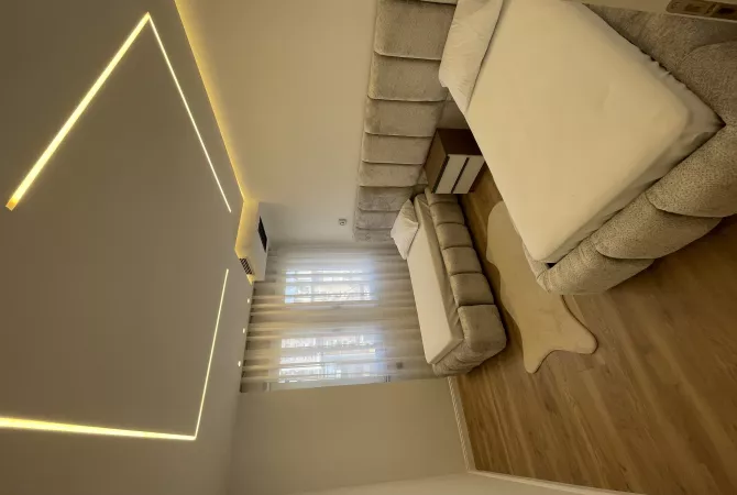 Shtepi ne shitje Apartament ne Tirane, 2+1, Mobilimi E mobiluar, Pagesa 325,000  Euro.
