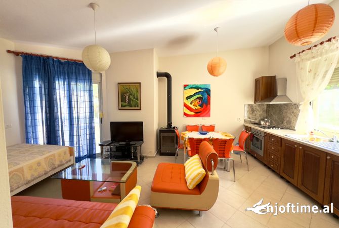 Shtepi ne shitje 1+1 ne Durres - 168,000 Euro