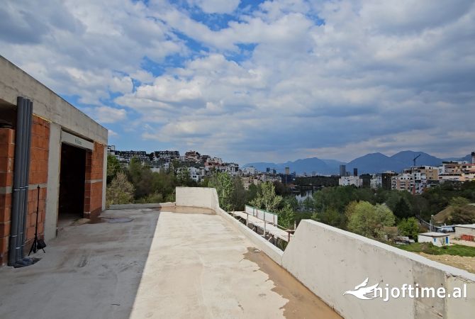 Shtepi ne shitje Apartament ne Tirane, 1+1, Mobilimi Bosh, pa mobiluar, Pagesa 143,600  Euro.