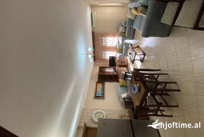 Shtepi me qera 1+1 ne Tirane - 450 Euro