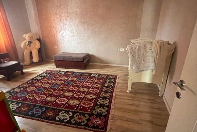 Shtepi me qera Apartament ne Tirane, 2+1, Mobilimi E mobiluar, Pagesa 400  Euro.