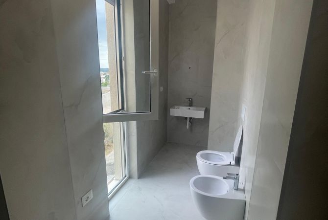 House for Rent 2+1 in Tirana - 1,200 Euro