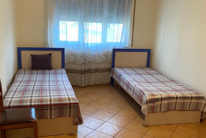 Shtepi me qera Apartament ne Tirane, 2+1, Mobilimi E mobiluar, Pagesa 550  Euro.
