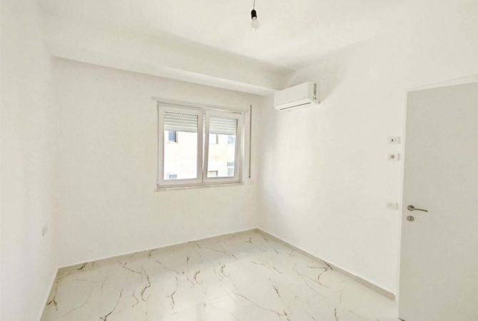 Shtepi me qera 2+1 ne Tirane - 800 Euro