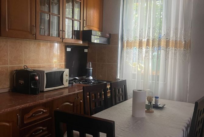 Shtepi me qera 2+1 ne Tirane - 450 Euro