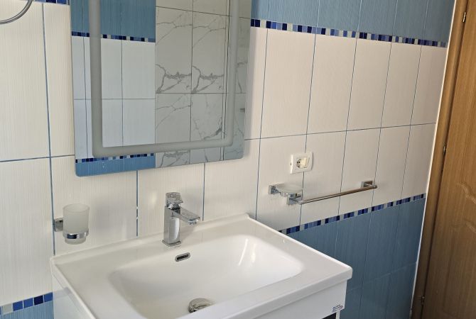 Apartment for rent in Tirana 3+1, In Part