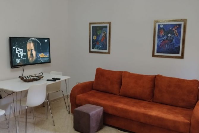 Shtepi me qera 1+1 ne Tirane - 400 Euro