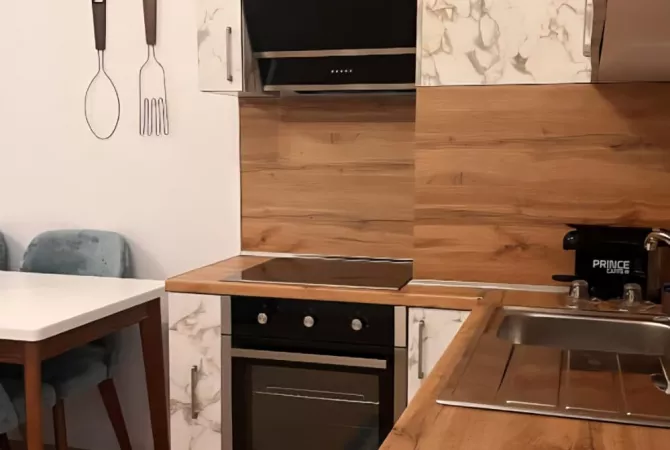 Shtepi me qera 1+1 ne Tirane - 460 Euro