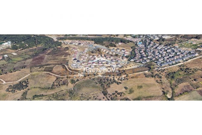 Truall ose Toke  ne Tirane - 2,100,000 Euro