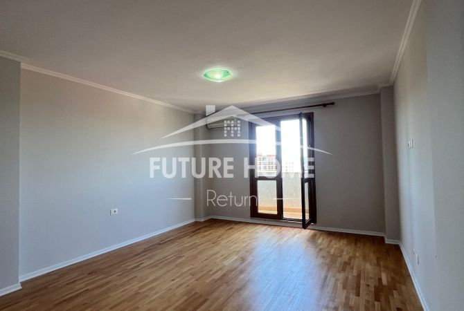 Shtepi ne shitje 2+1 ne Tirane - 175,000 Euro