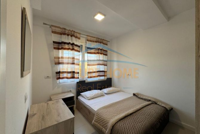 Shtepi ne shitje Apartament ne Tirane, 2+1, Mobilimi E mobiluar, Pagesa 237,000  Euro.