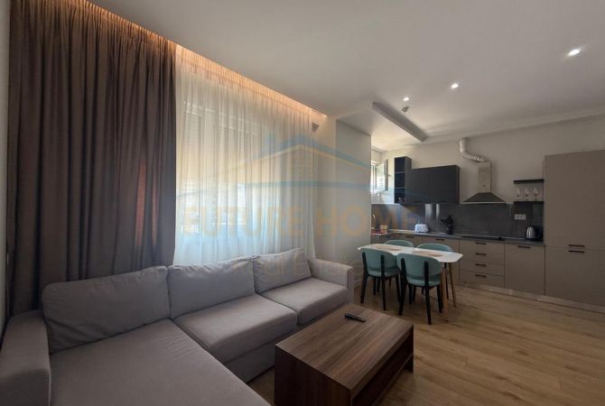 Shtepi ne shitje Apartament ne Tirane, 1+1, Mobilimi E mobiluar, Pagesa 396,000  Euro.