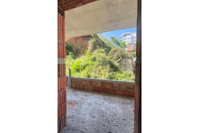Shtepi ne shitje 2+1 ne Vlore - 170,000 Euro