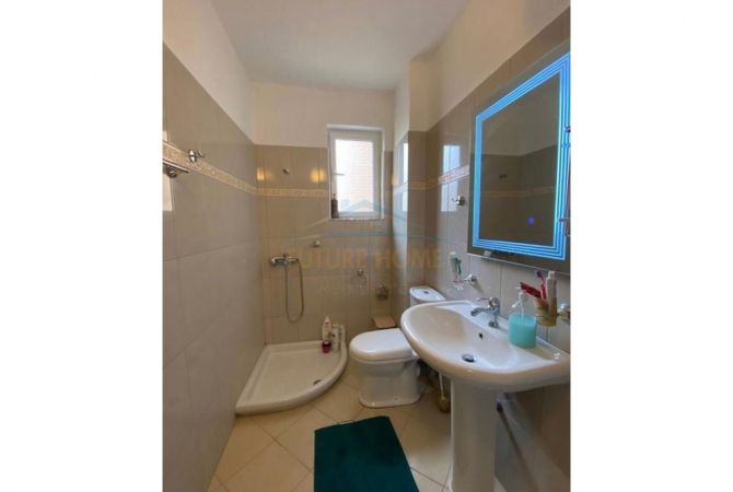 Shtepi ne shitje Apartament ne Sarande, 2+1, Mobilimi E mobiluar, Pagesa 160,000  Euro.