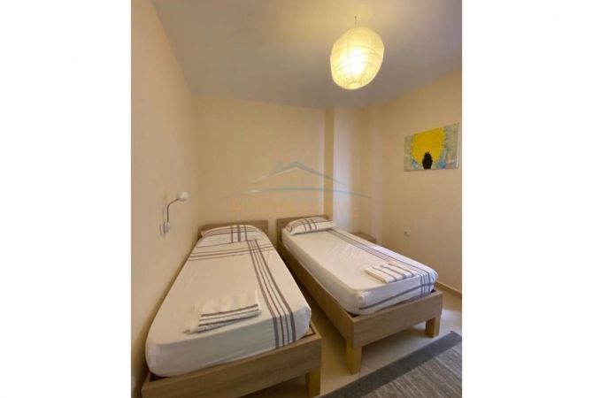 Shtepi ne shitje Apartament ne Sarande, 2+1, Mobilimi E mobiluar, Pagesa 160,000  Euro.