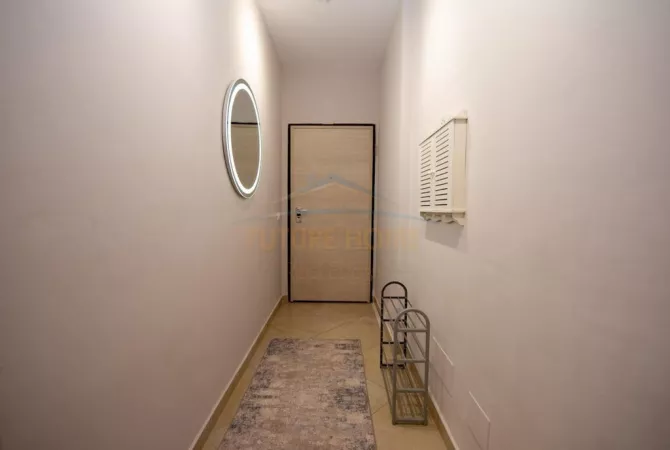 Shtepi ne shitje Apartament ne Vlore, 1+1, Mobilimi E mobiluar, Pagesa 165,000  Euro.