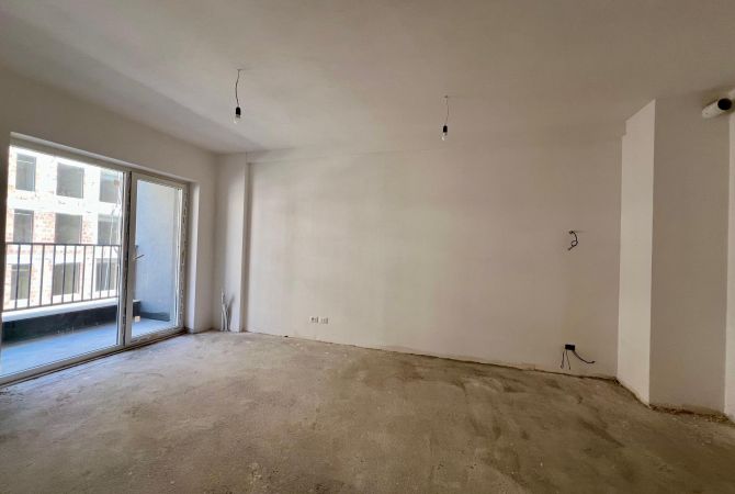 Apartment for sale in Tirana 2+1, Emty