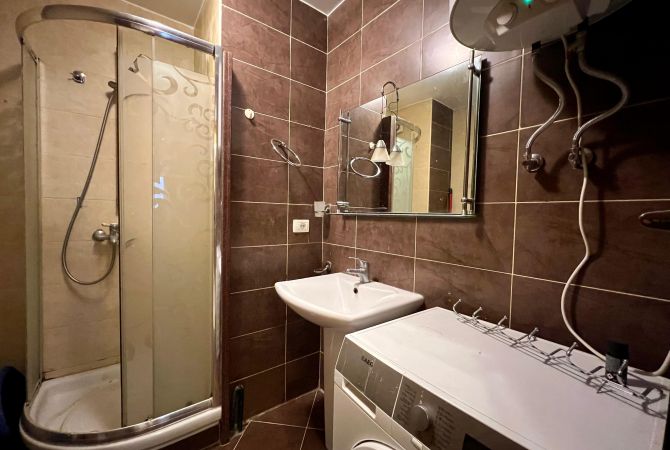 Shtepi me qera Apartament ne Tirane, 1+1, Mobilimi E mobiluar, Pagesa 600  Euro.