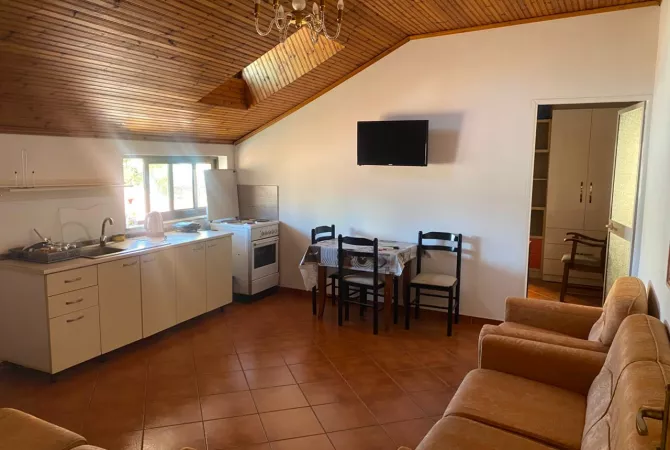 Private house for rent in Tirana 2+1, Furnished