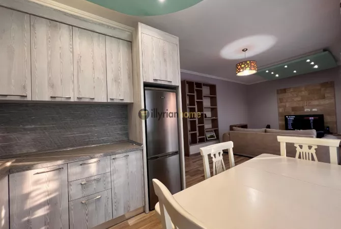 Shtepi me qera 1+1 ne Tirane - 700 Euro