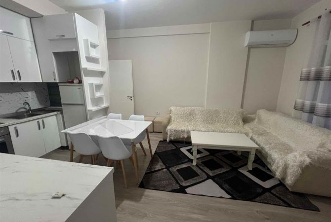 Shtepi me qera 3+1 ne Tirane - 600 Euro