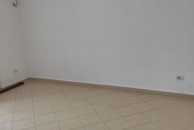 Shtepi ne shitje 2+1 ne Tirane - 95,000 Euro