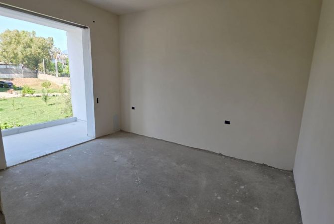 Shtepi ne shitje 1+1 ne Tirane - 63,000 Euro