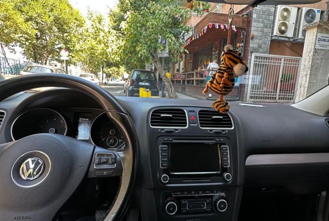 Makina ne shitje  ne Tirane - 5,000 Euro