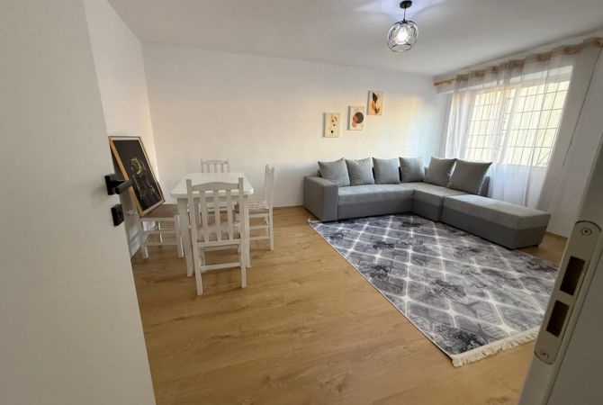 Shtepi me qera 1+1 ne Tirane - 50,000 Leke