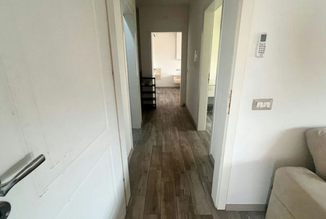 Shtepi me qera 2+1 ne Tirane - 550 Euro