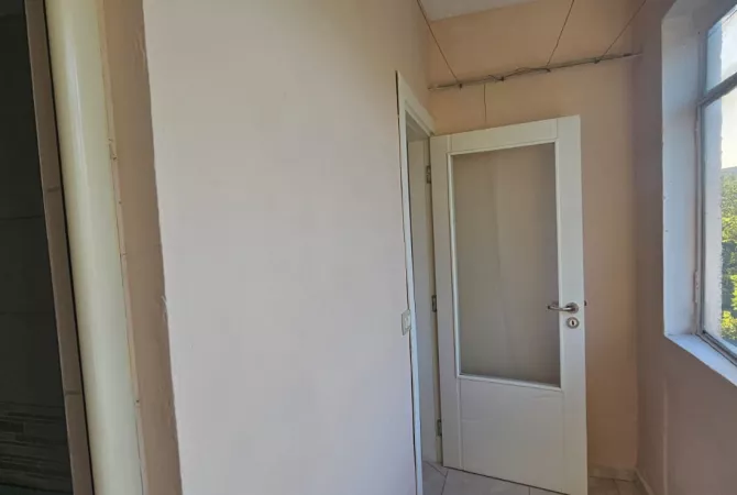 Shtepi me qera 1+1 ne Tirane - 350 Euro