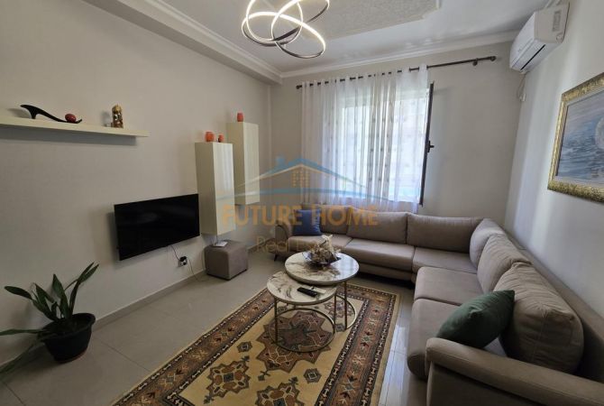 Shtepi me qera 1+1 ne Tirane - 600 Euro