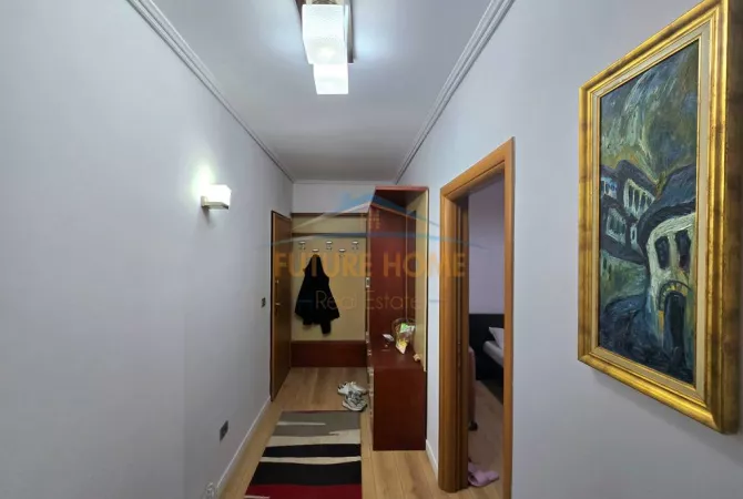 Shtepi me qera 2+1 ne Tirane - 650 Euro