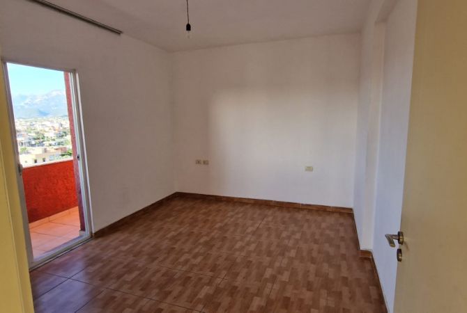 Shtepi me qera 1+1 ne Tirane - 190 Euro