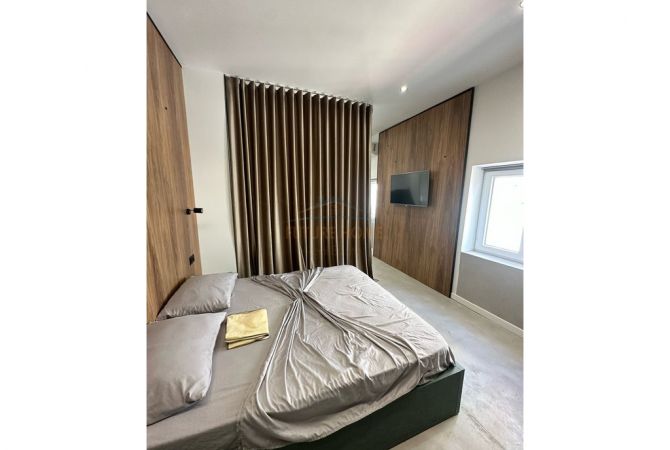 Shtepi ne shitje 2+1 ne Tirane - 2,200,000 Euro