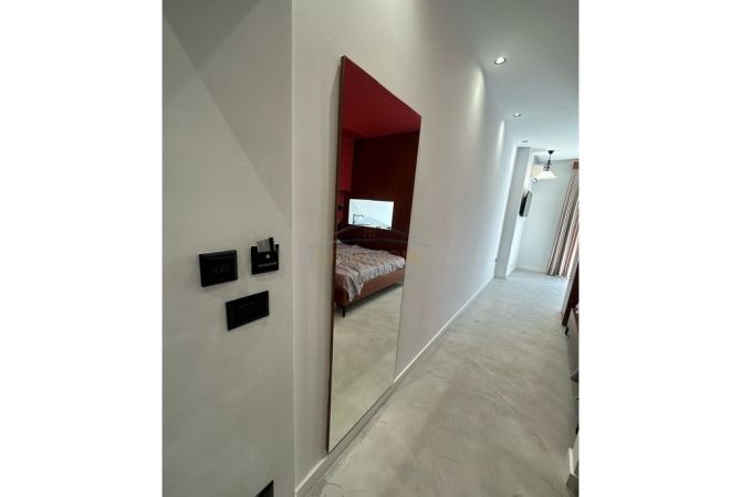 Shtepi ne shitje Apartament ne Tirane, 2+1, Mobilimi E mobiluar, Pagesa 2,200,000  Euro.