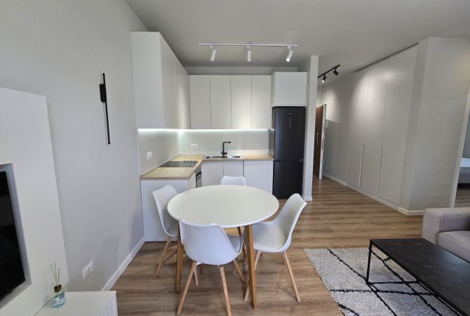 Shtepi me qera 2+1 ne Tirane - 750 Euro