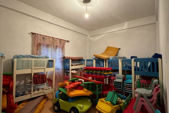 Jepet me qira ambient biznesi, Institut 