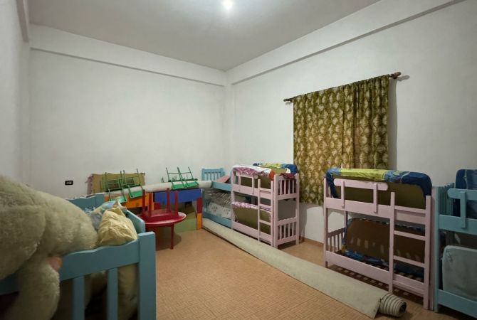 Jepet me qira ambient biznesi, Institut 