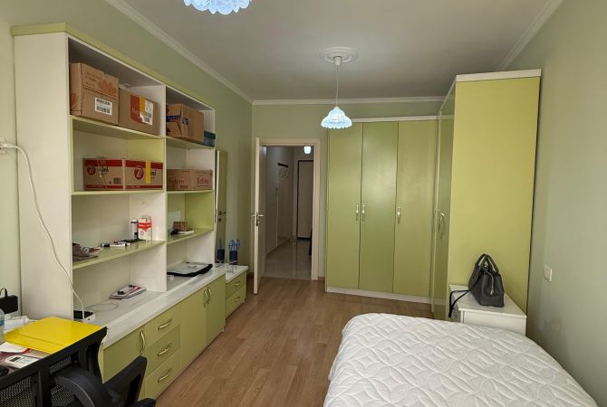 Shtepi me qera Apartament ne Tirane, 2+1, Mobilimi E mobiluar, Pagesa 580  Euro.