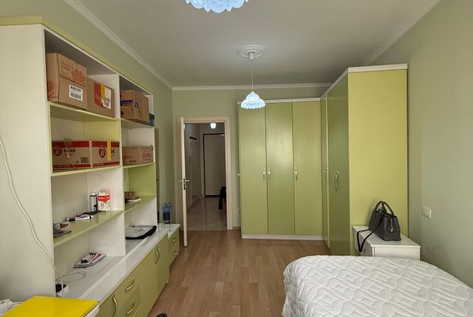 Shtepi me qera Apartament ne Tirane, 2+1, Mobilimi E mobiluar, Pagesa 580  Euro.