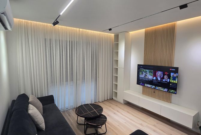 Shtepi me qera 2+1 ne Tirane - 800 Euro