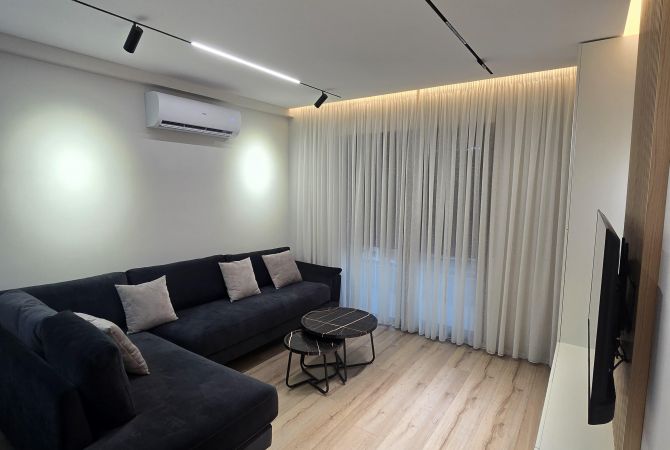 Shtepi me qera Apartament ne Tirane, 2+1, Mobilimi E mobiluar, Pagesa 800  Euro.