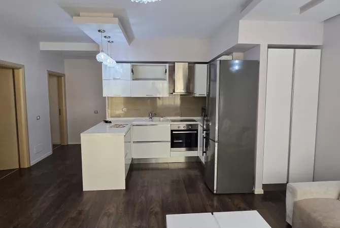 Shtepi ne shitje 2+1 ne Tirane - 175,000 Euro